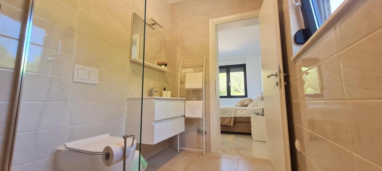 ורבניק Apartmani Mariosa מראה חיצוני תמונה